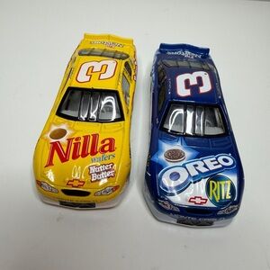 NASCAR Die-Cast Toy Cars Set - Yellow and Blue
